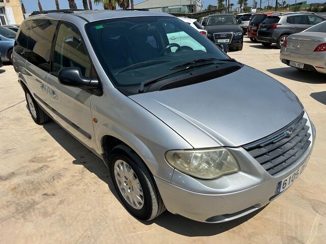 CHRYSLER GRAND VOYAGER SE 2.8 CRDI AUTO SPANISH LHD IN SPAIN 133K 7 SEAT 2005